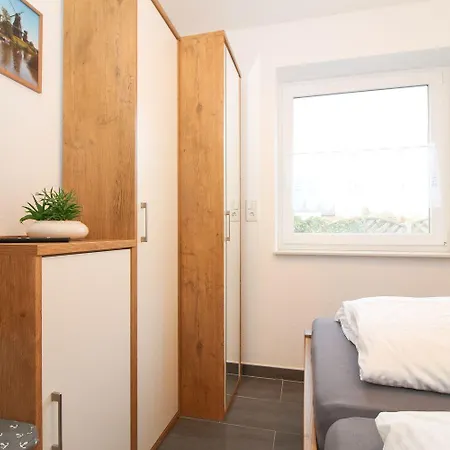 Heimatlicher-hafen-greetsiel *